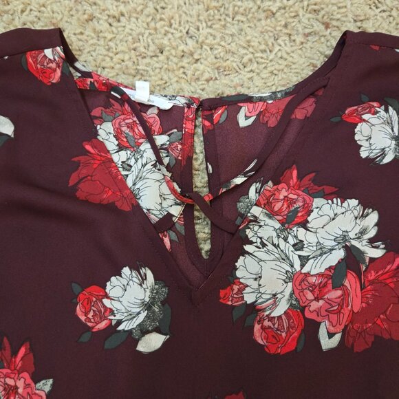 Maurices Long Sleeve V-Neck Sheer Floral Print Blouse Size 2 - Picture 2 of 7